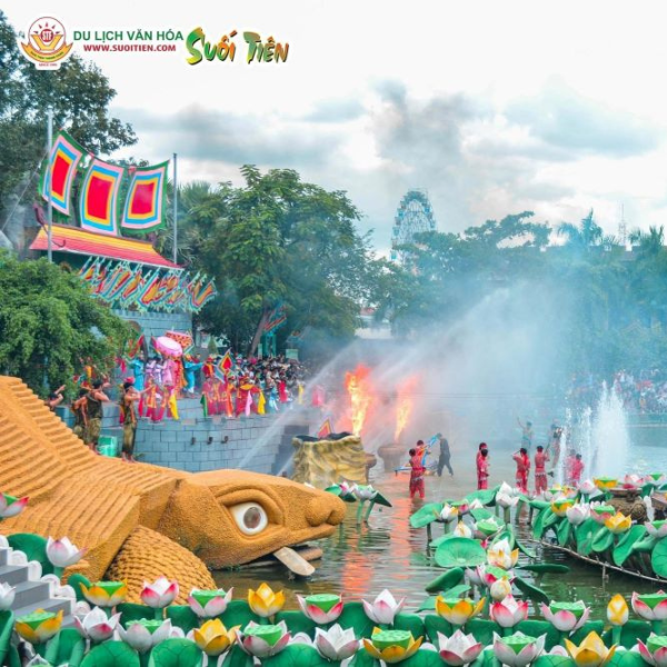 HỒ LONG QUY ẨN THỦY