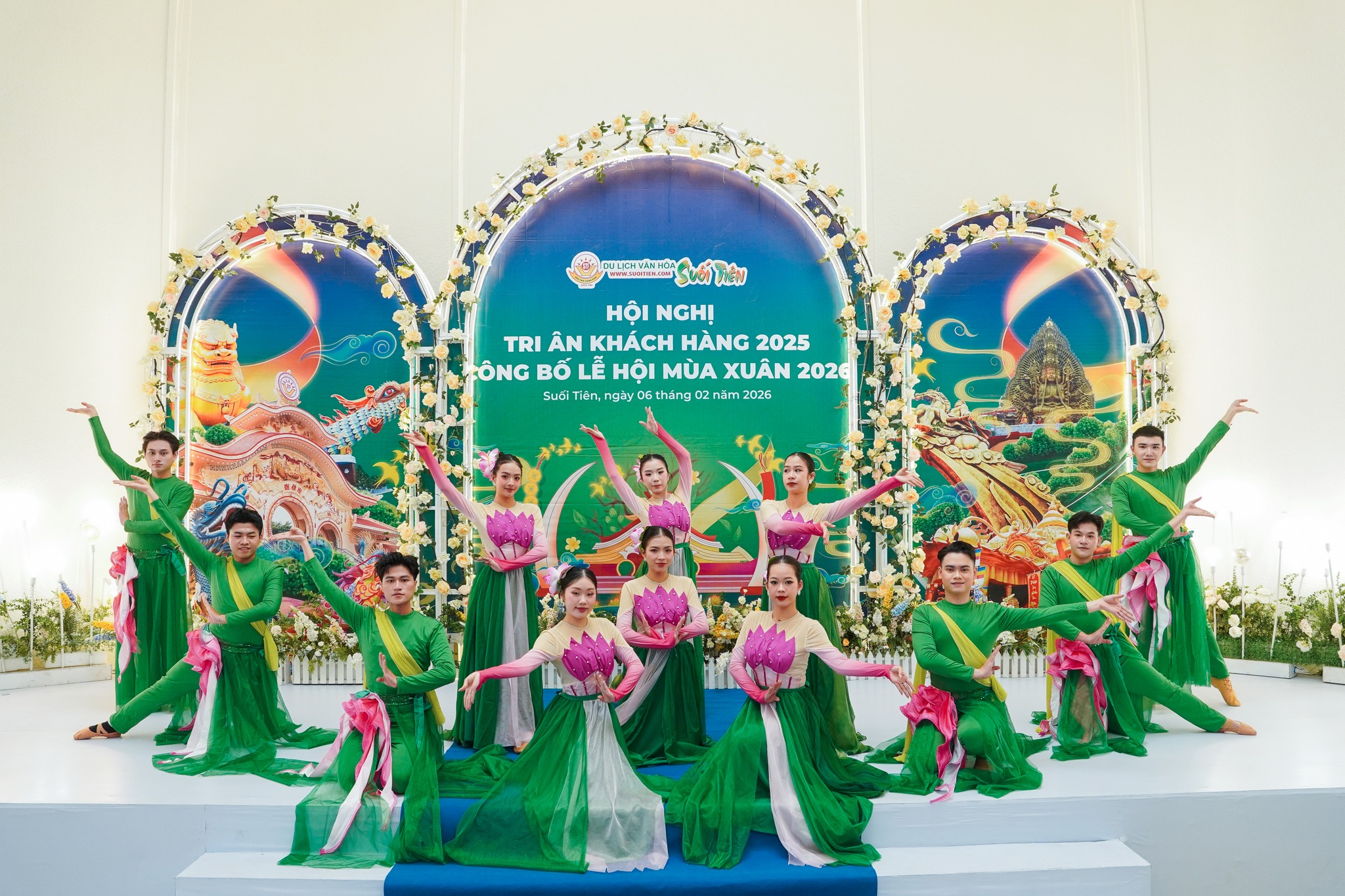 Dịch Vụ Tổ Chức Hội Nghị Khách Hàng Chuyên Nghiệp Tại Diamond Place – Suối Tiên