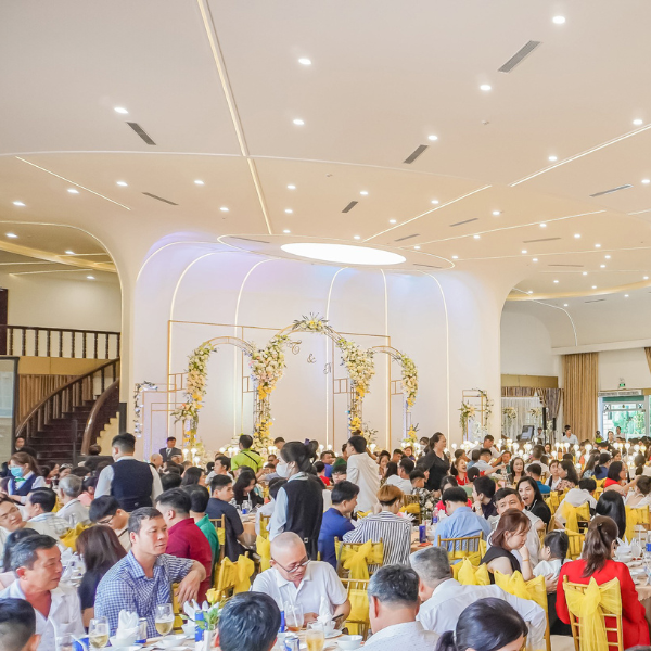 Tổ chức Tiệc Tất Niên Ở Đâu? Bật Mí Những Ý Tưởng Tổ Chức Sự Kiện Cuối Năm Đáng Nhớ