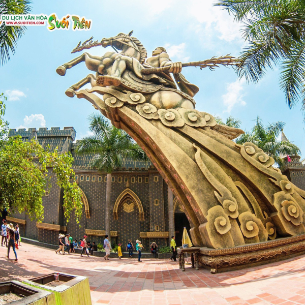 TƯỢNG ĐÀI THÁNH GIÓNG