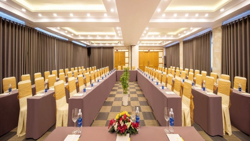 Khách sạn Sen Việt là địa điểm thuận lợi để tổ chức hội thảo tại TP.HCM Khách sạn Sen Việt là địa điểm thuận lợi để tổ chức hội thảo tại TP.HCM