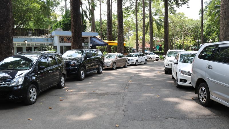 Du kh&aacute;ch c&oacute; thể lựa chọn phương tiện để di chuyển đến c&ocirc;ng vi&ecirc;n Tao Đ&agrave;n TP.HCM (Nguồn: Sưu Tầm)