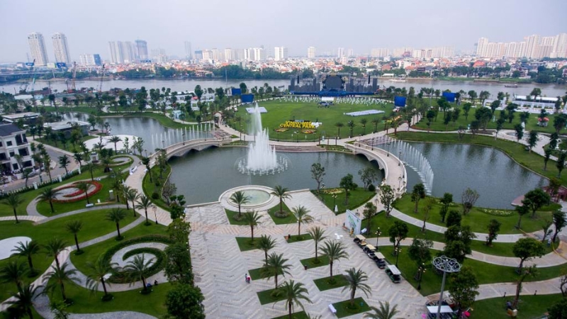 Công viên Vinhomes Central Park phù hợp cho các buổi picnic cuối tuần (Nguồn: Sưu Tầm)