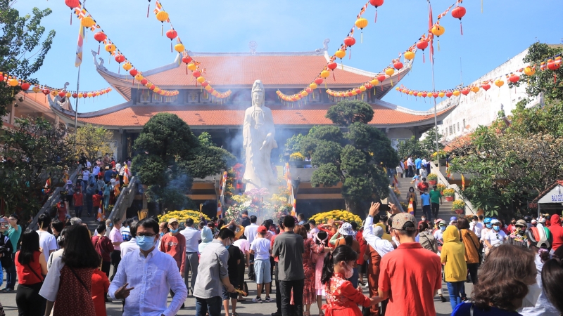 Chùa Vĩnh Nghiêm là điểm hành hương nổi tiếng vào ngày Tết ở Sài Gòn (Nguồn: Sưu tầm) Chùa Vĩnh Nghiêm là điểm hành hương nổi tiếng vào ngày Tết ở Sài Gòn (Nguồn: Sưu tầm)
