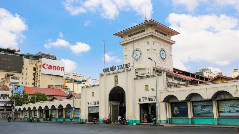 Ghé chợ Bến Thành khám phá ẩm thực địa phương Ghé chợ Bến Thành khám phá ẩm thực địa phương