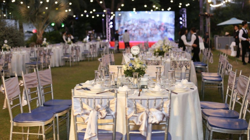 Khách sạn Rex Sài Gòn - Địa điểm không thể bỏ lỡ khi tổ chức Gala Dinner tại TP.HCM (Nguồn: Sưu Tầm)