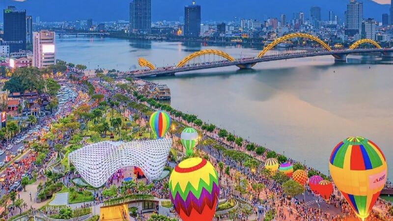 Đà Nẵng là nơi tổ chức chương trình du lịch team building với nhiều hoạt động gắn kết tinh thần nhóm (Nguồn: Sưu tầm)