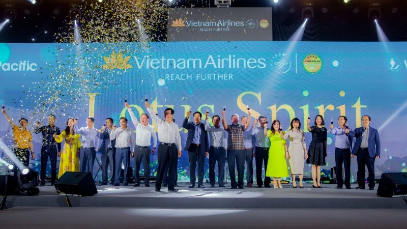 Cyber Show tổ chức sự kiện chuyên nghiệp, đẳng cấp và chỉn chu trong từng chi tiết Cyber Show tổ chức sự kiện chuyên nghiệp, đẳng cấp và chỉn chu trong từng chi tiết