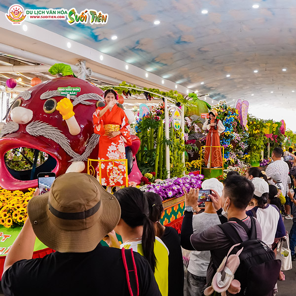 Đi Metro, Đến Suối Tiên Hòa Mình Cùng Sự Kiện Hot Nhất Tháng 10