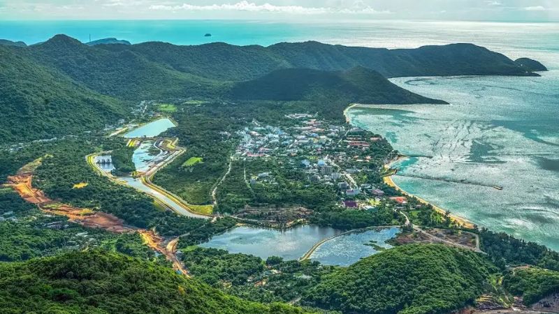 Hệ sinh thái tự nhiên tại những khu du lịch ở Việt Nam