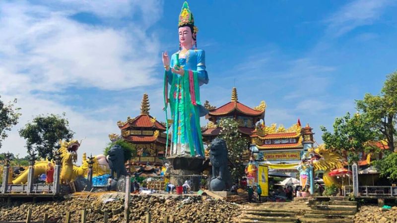 Trải nghiệm tâm linh tại chùa ở du lịch quận 9