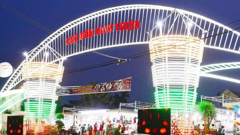 Du lịch quận 9 với không khí mua sắm sôi động