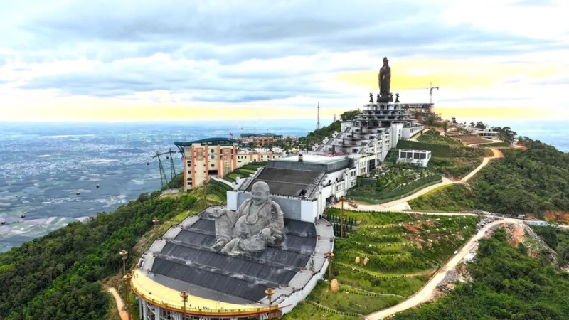 Tây Ninh cũ nổi tiếng với các địa điểm du lịch văn hóa tâm linh (Nguồn: Sưu Tầm)