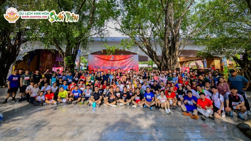 Các hoạt động team building giúp gắn kết các thành viên trong công ty