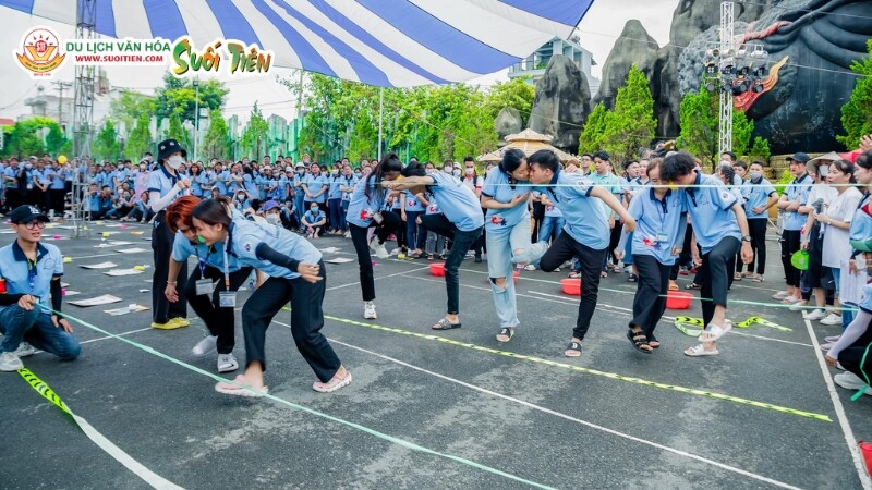 Team building độc đáo tạo phong cách riêng và khẳng định bản lĩnh đội nhóm