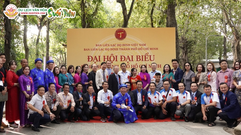 Không gian ngoài trời của Suối Tiên rộng lớn phù hợp để tổ chức sự kiện ngoài trời cho khách hàng
