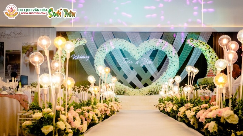  Dịch vụ thiết kế và thi công trọn gói hệ thống thiết bị sự kiện tại Suối Tiên