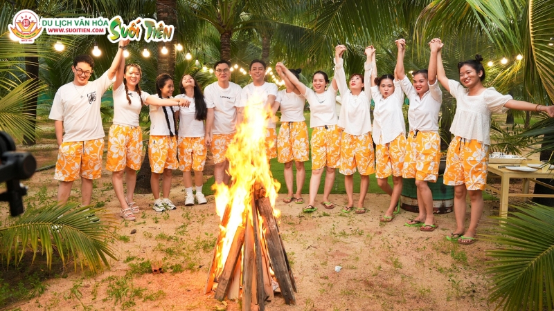 Tổ chức tour team building 1 ngày thú vị, độc đáo chỉ có tại Suối Tiên Tổ chức tour team building 1 ngày thú vị, độc đáo chỉ có tại Suối Tiên